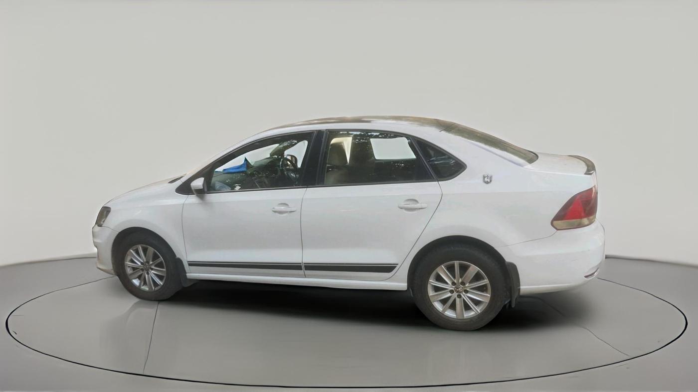 2016 Volkswagen Vento HIGHLINE PETROL AT, Petrol, Automatic, 79,581 km, exterior