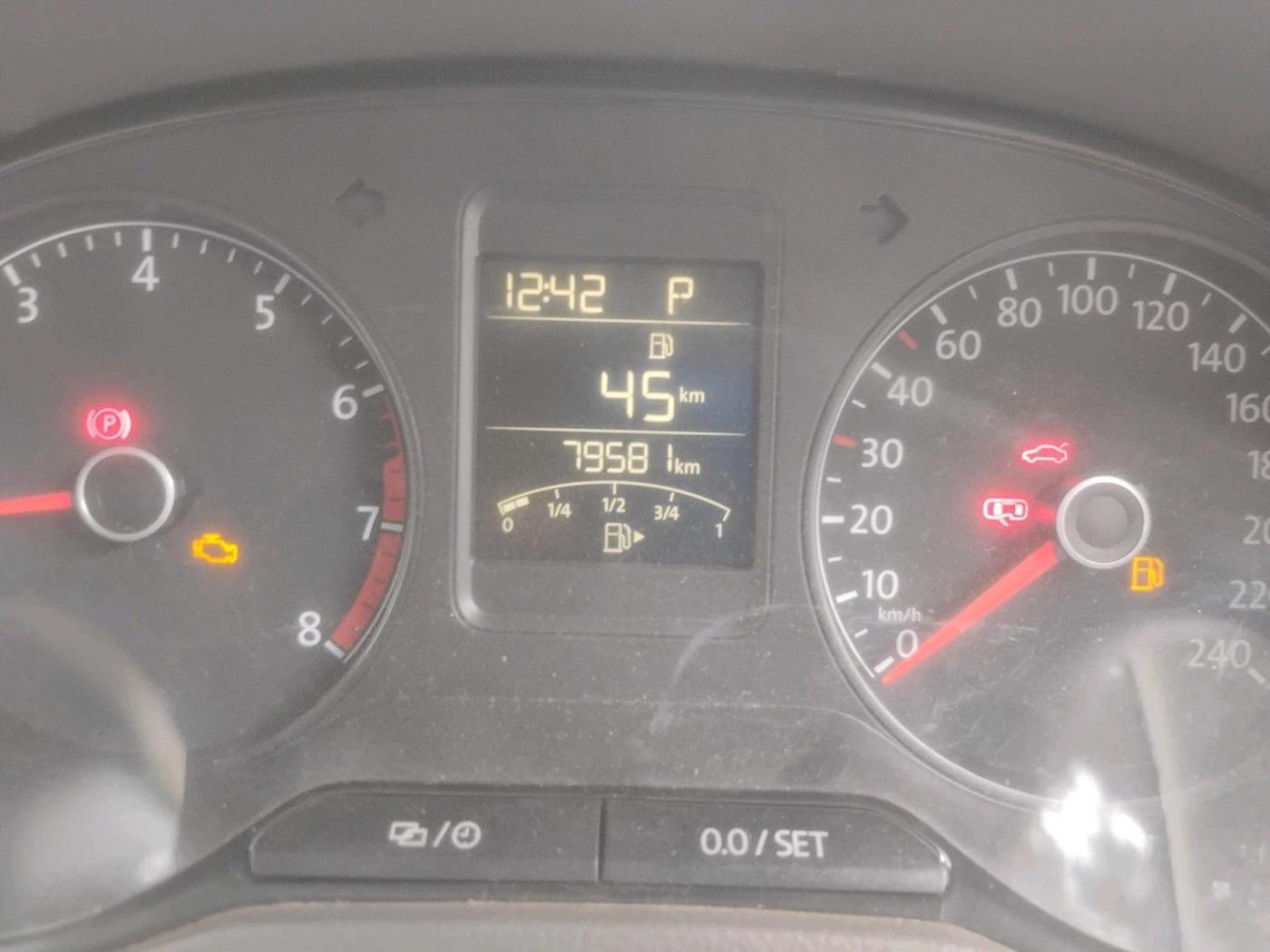 2016 Volkswagen Vento HIGHLINE PETROL AT, Petrol, Automatic, 79,581 km, interior