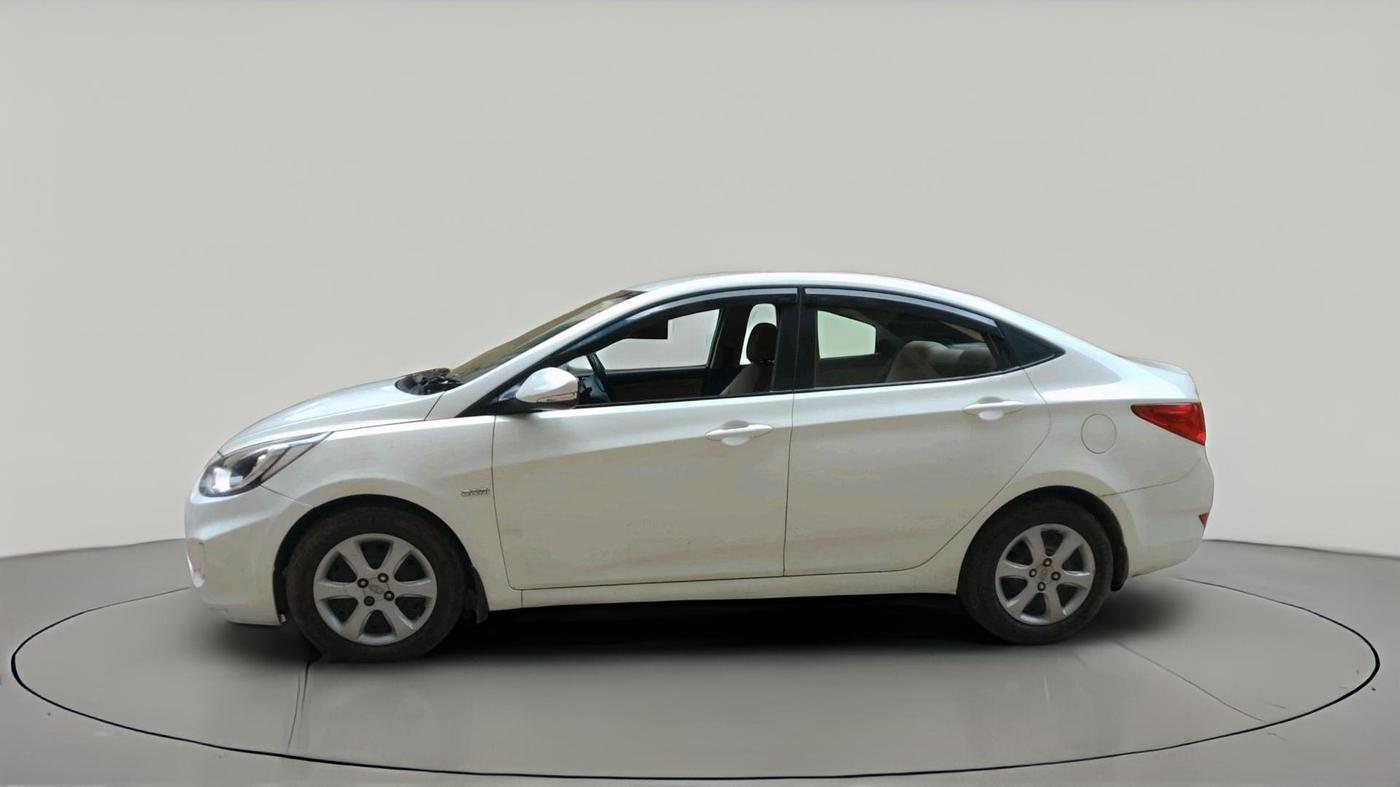 2013 Hyundai Verna FLUIDIC 1.4 CRDI EX, Diesel, Manual, 1,08,476 km, exterior