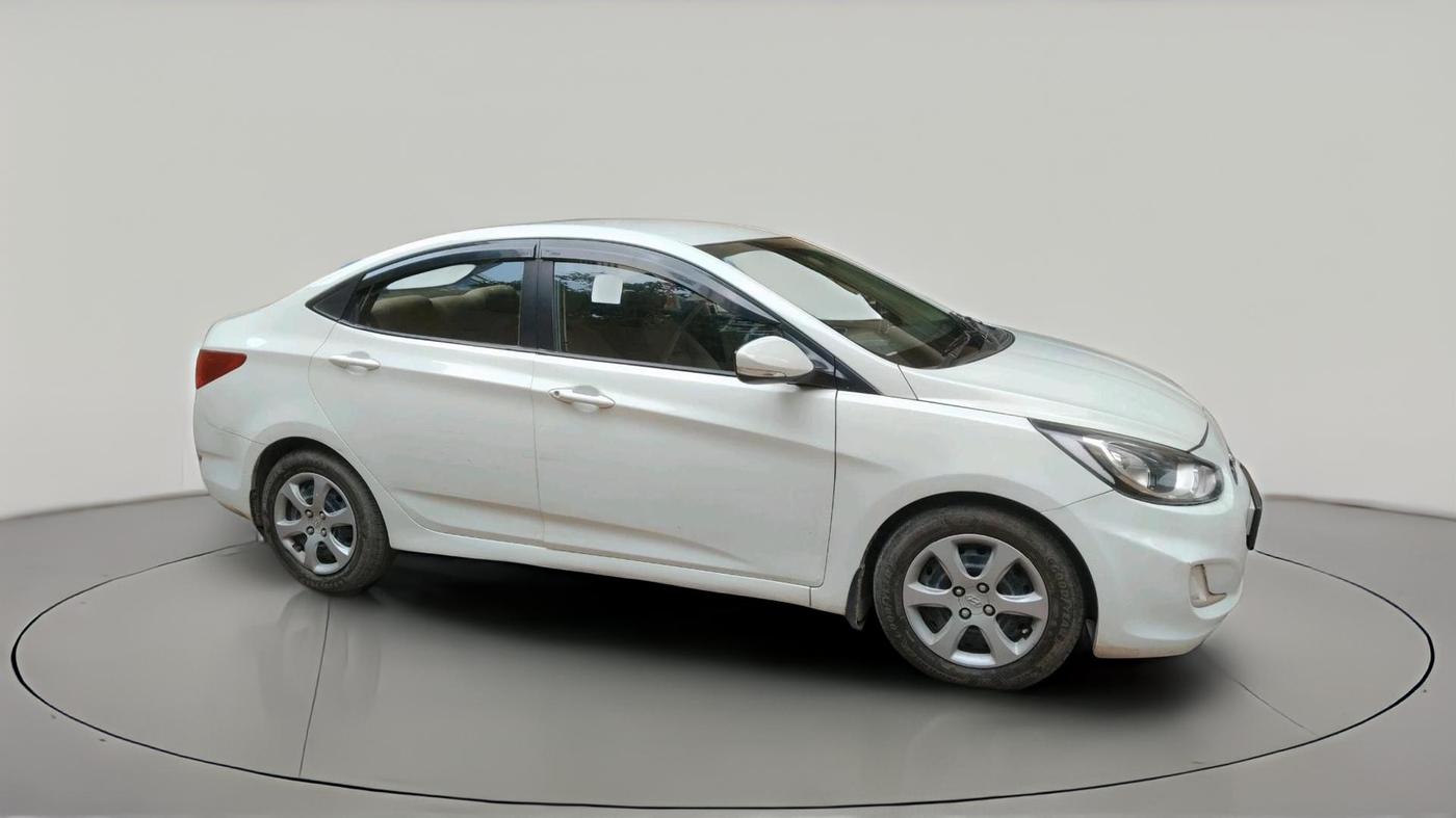 2013 Hyundai Verna FLUIDIC 1.4 CRDI EX, Diesel, Manual, 1,08,476 km, exterior