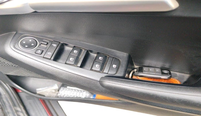 2021 KIA SELTOS HTK PLUS AT 1.5 DIESEL, Diesel, Automatic, 57,455 km, interior