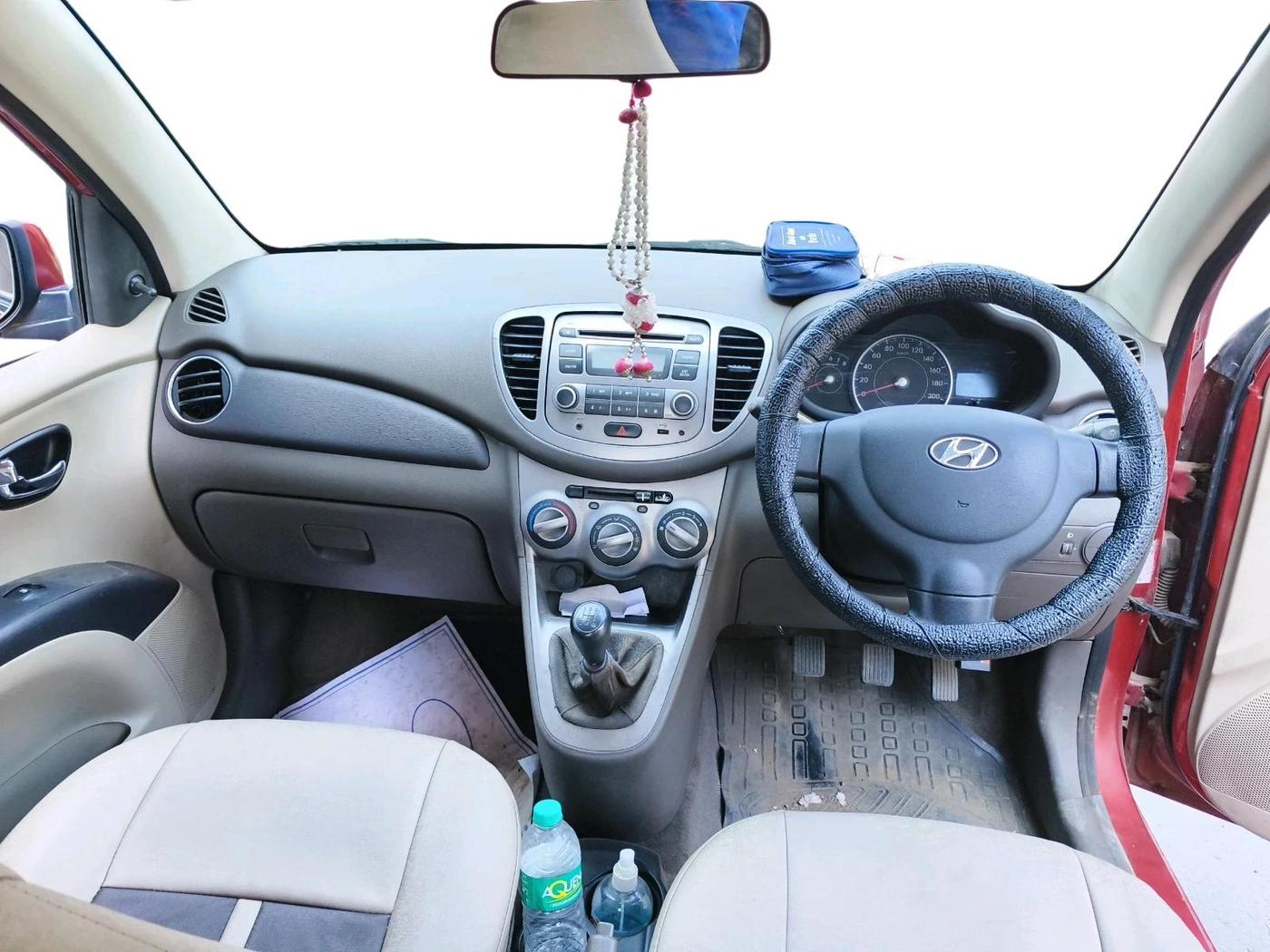 2012 Hyundai i10 MAGNA 1.1, Petrol, Manual, 70,438 km, interior