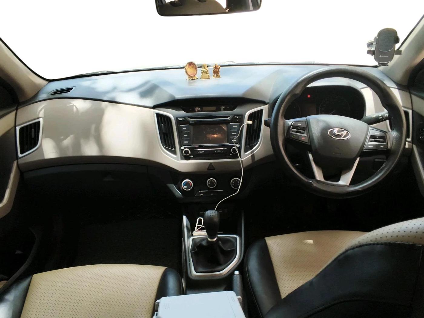 2018 Hyundai Creta E PLUS 1.6 PETROL, Petrol, Manual, 26,215 km, interior