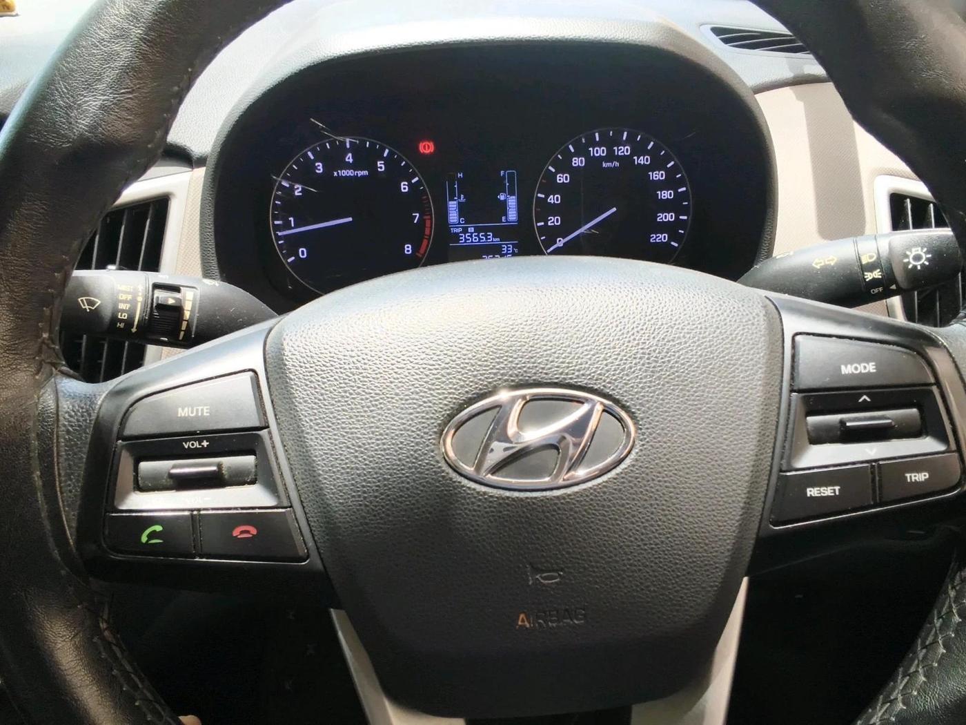 2018 Hyundai Creta E PLUS 1.6 PETROL, Petrol, Manual, 26,215 km, interior