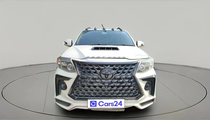 2014 Toyota Fortuner 3.0 4X2 AT, Diesel, Automatic, 85,137 km, exterior