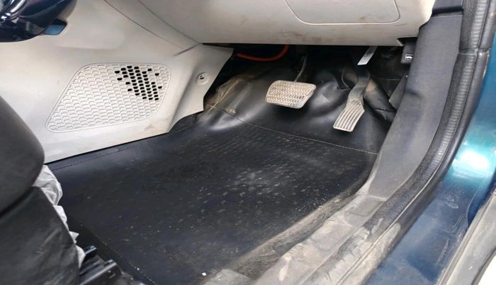 2021 Tata NEXON EV XZ PLUS, Electric, Automatic, 1,21,342 km, interior