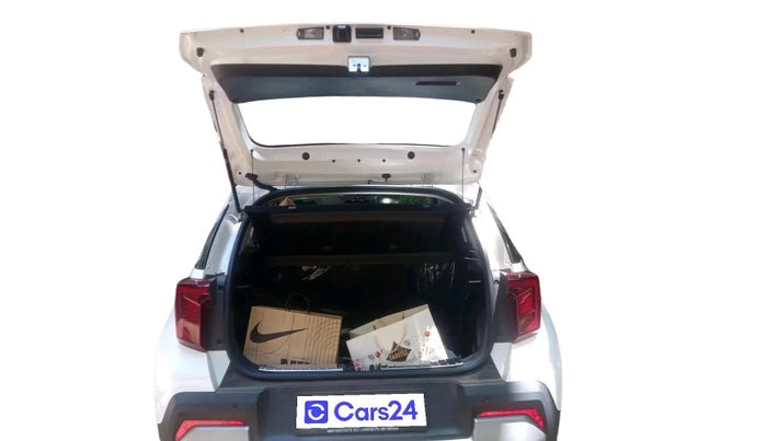 2025 KIA SONET 	 HTX 1.0 TURBO DCT, Petrol, Automatic, 3,334 km, exterior