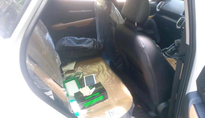 2025 KIA SONET 	 HTX 1.0 TURBO DCT, Petrol, Automatic, 3,334 km, interior