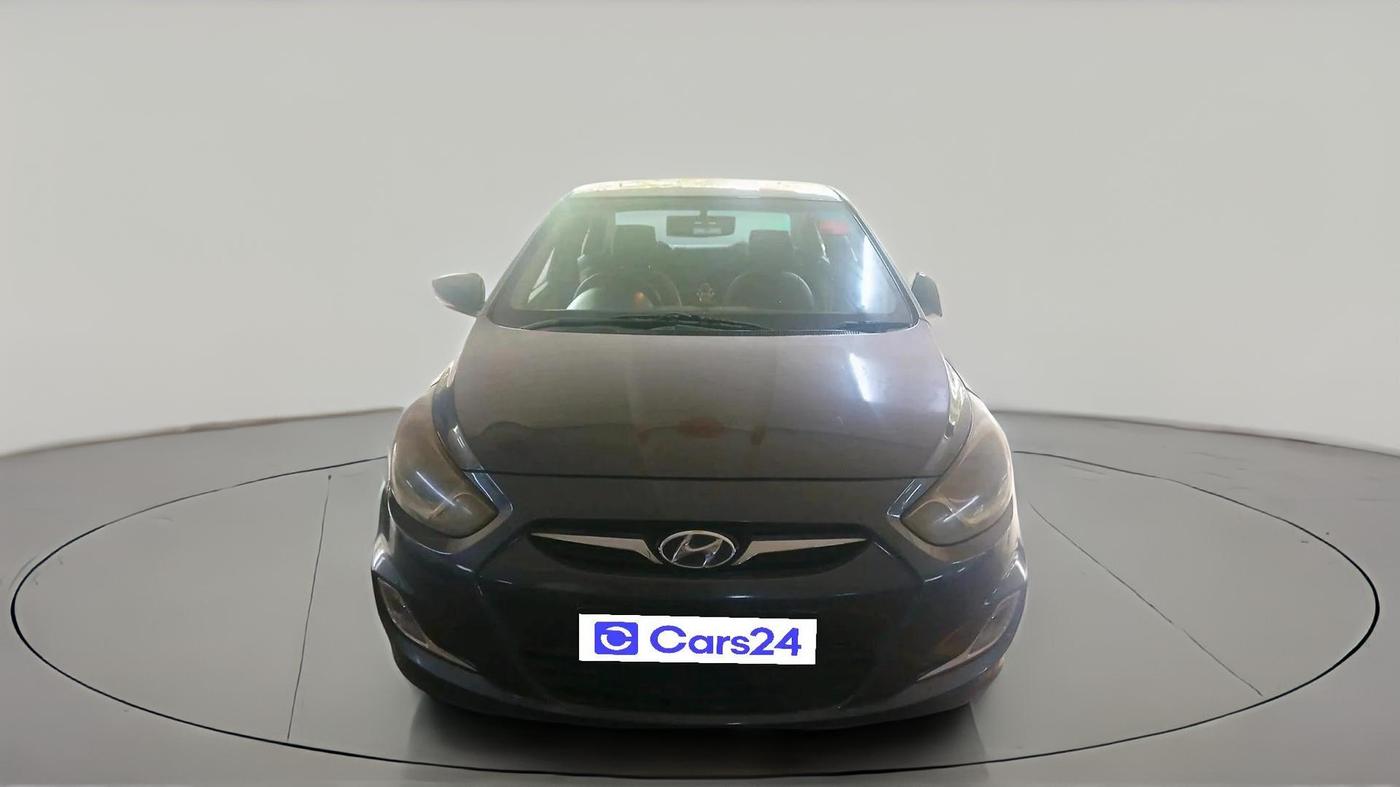 2013 Hyundai Verna FLUIDIC 1.6 VTVT, Petrol, Manual, 80,413 km, exterior