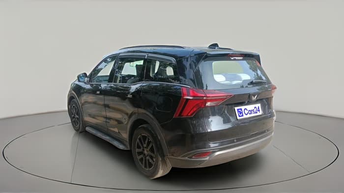 2024 Mahindra XUV700 AX7 Luxury Pack Diesel MT 7 STR, Diesel, Manual, 45,943 km, exterior