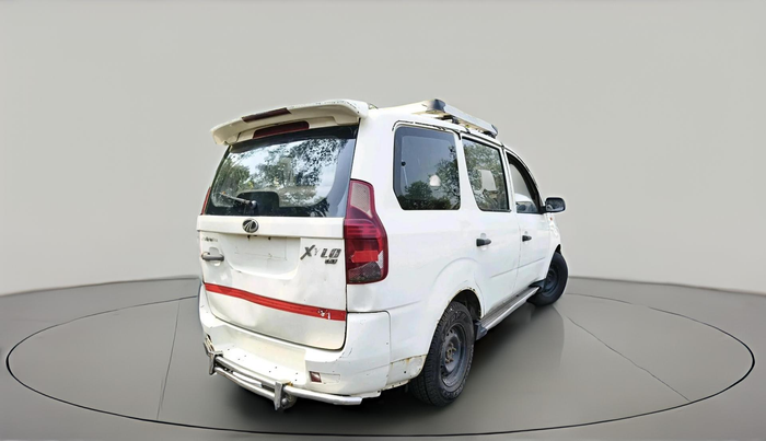 2011 Mahindra Xylo E4, Diesel, Manual, 2,55,641 km, exterior