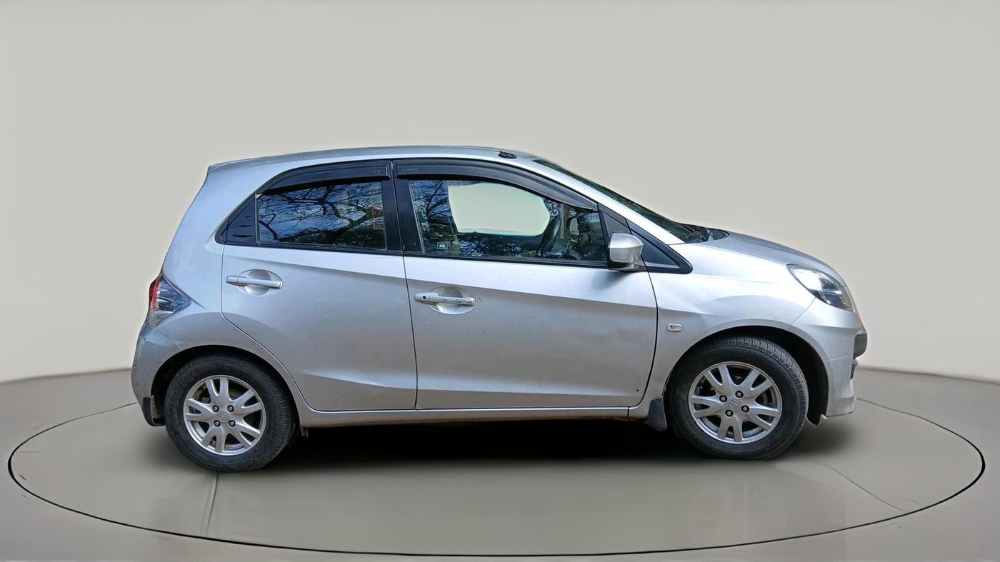 2012 Honda Brio V MT, Petrol, Manual, 86,189 km, exterior