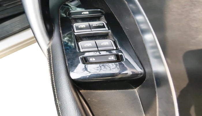 2020 MG HECTOR SMART 1.5 DCT PETROL, Petrol, Automatic, 48,251 km, interior