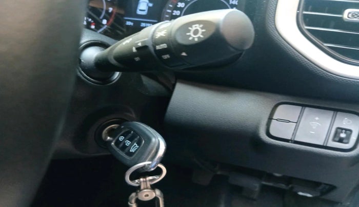 2021 Hyundai VENUE SX 1.0 TURBO IMT, Petrol, Manual, 25,191 km, interior