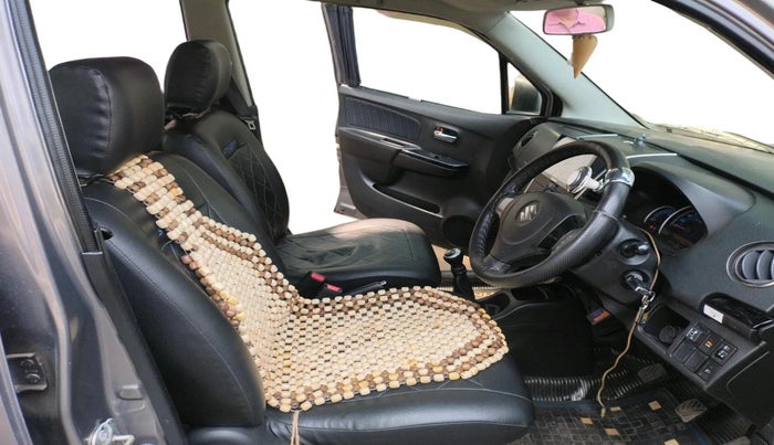 2014 Maruti Wagon R Stingray VXI, CNG, Manual, 44,887 km, interior