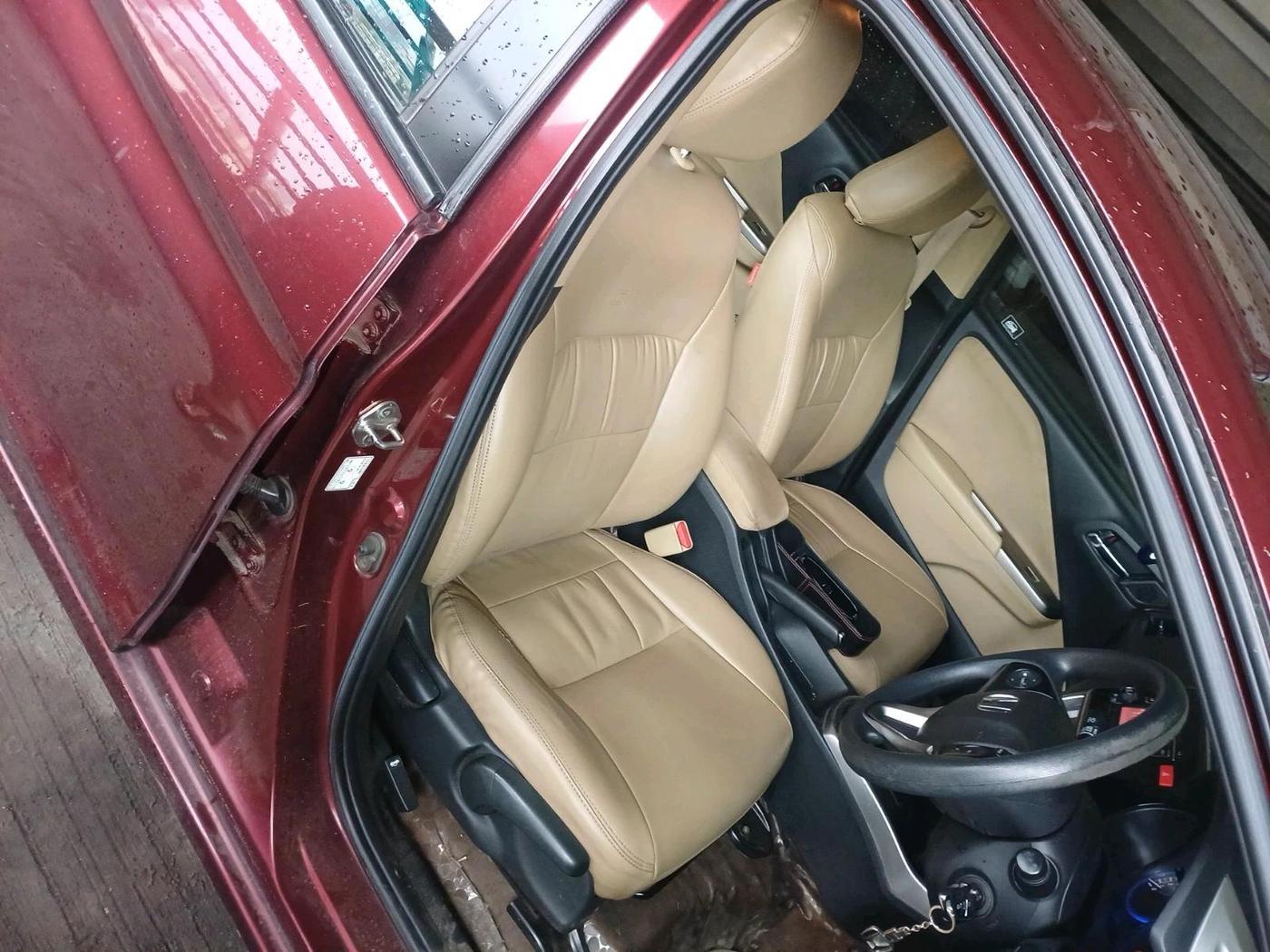 2015 Honda City 1.5L I-VTEC V MT, Petrol, Manual, 97,387 km, interior