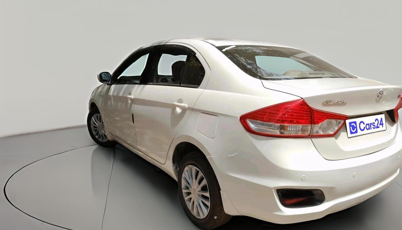 2022 Maruti Ciaz SIGMA 1.5 SHVS MT  PETROL, Petrol, Manual, 43,035 km, exterior