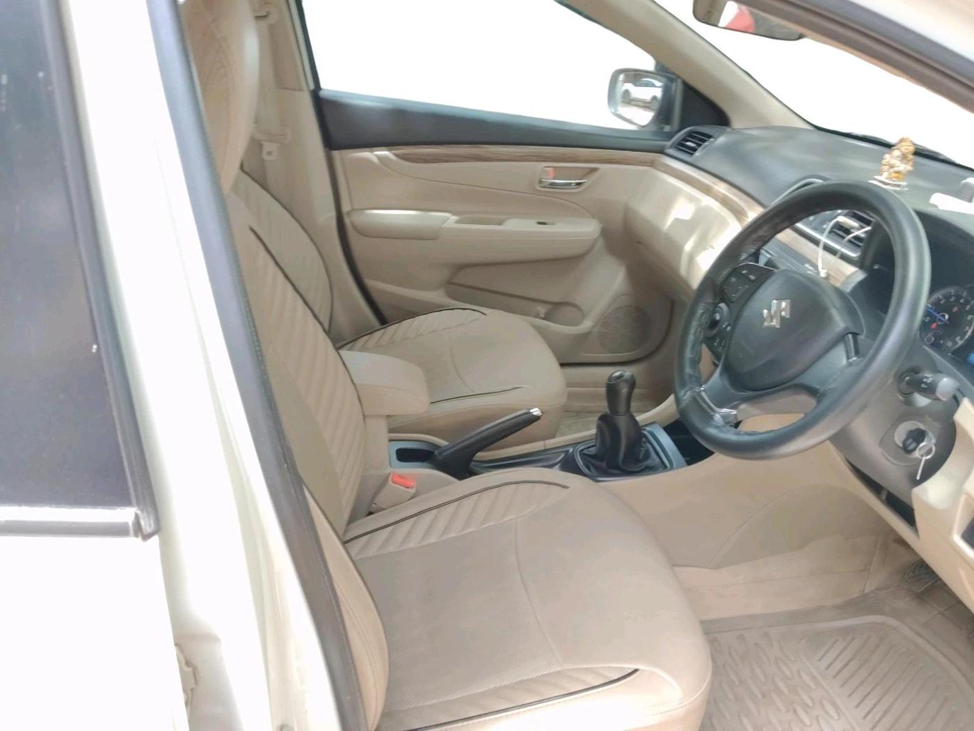 2022 Maruti Ciaz SIGMA 1.5 SHVS MT  PETROL, Petrol, Manual, 43,035 km, interior