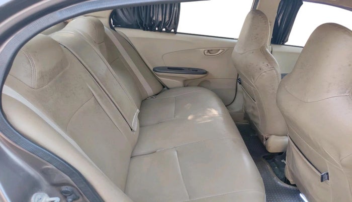 2013 Honda Amaze 1.2L I-VTEC S, CNG, Manual, 83,859 km, interior