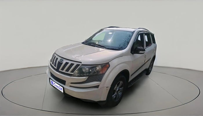 2013 Mahindra XUV500 W8, Diesel, Manual, 1,24,435 km, exterior