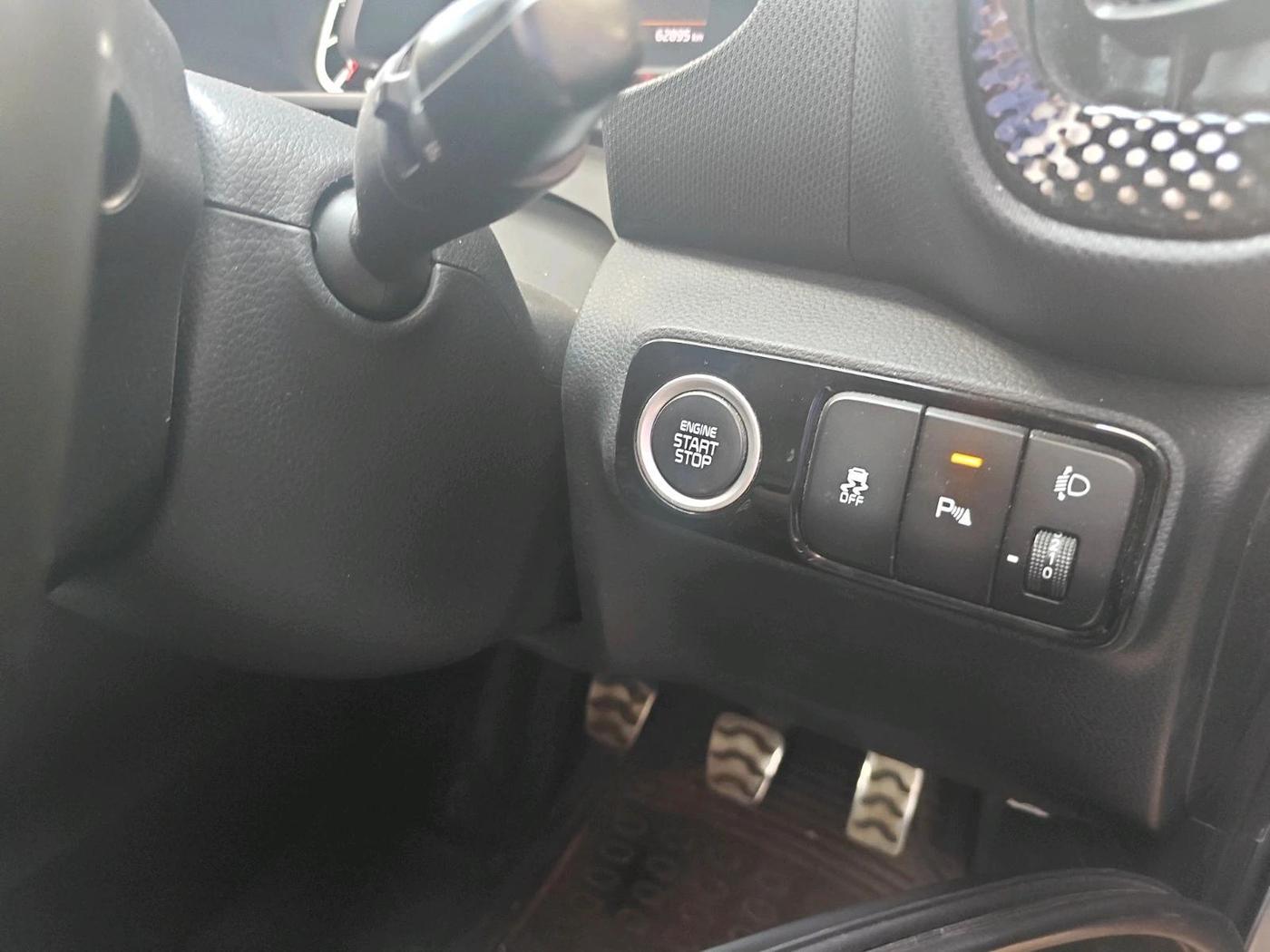 2020 KIA SONET GTX PLUS 1.5, Diesel, Manual, 63,500 km, interior