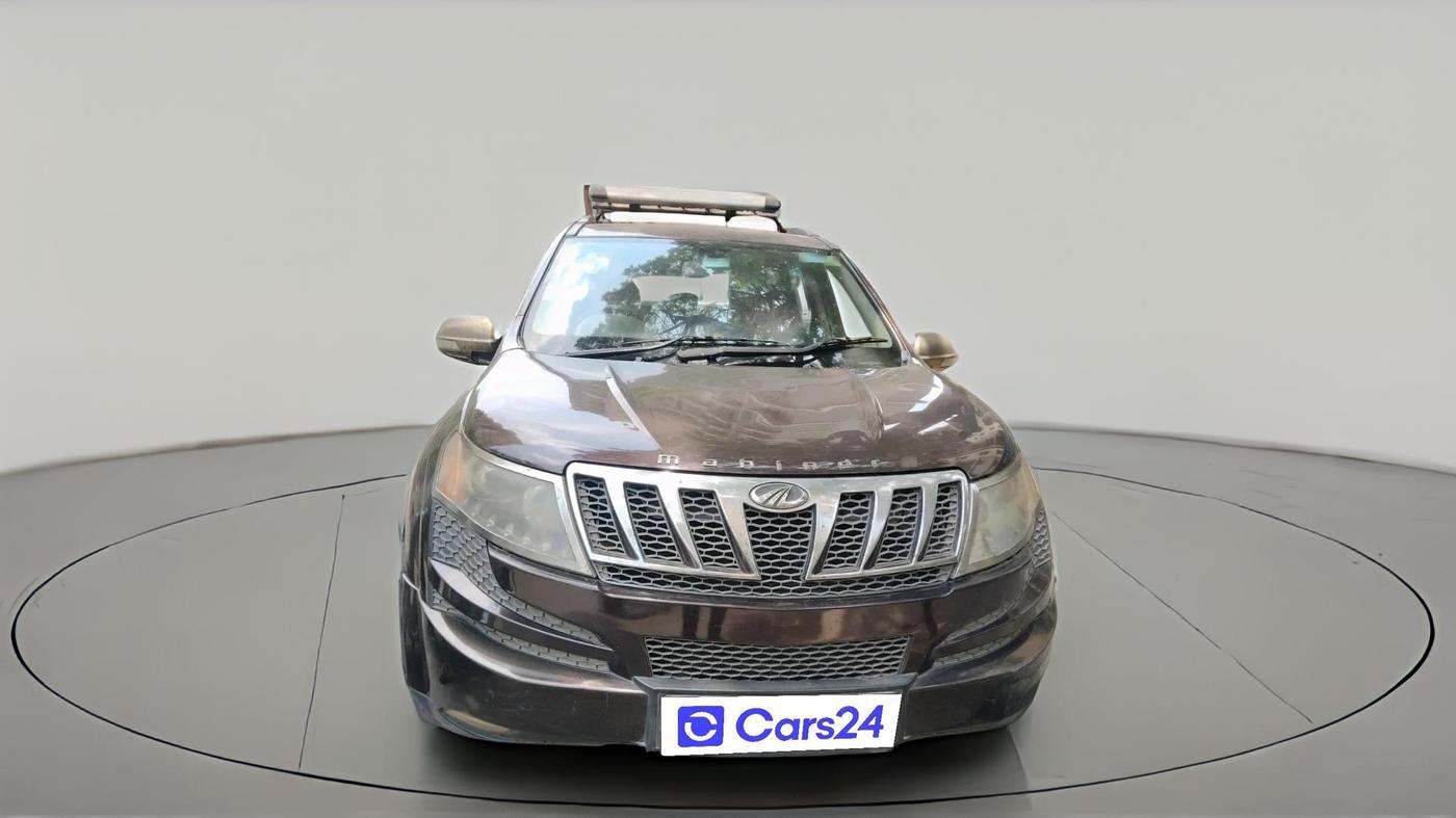 2013 Mahindra XUV500 W8, Diesel, Manual, 1,14,352 km, exterior
