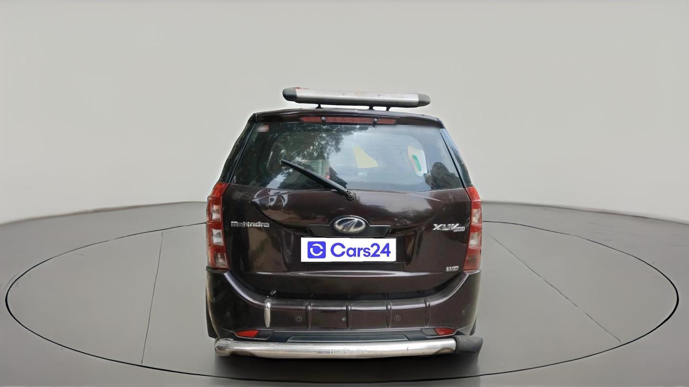 2013 Mahindra XUV500 W8, Diesel, Manual, 1,14,352 km, exterior