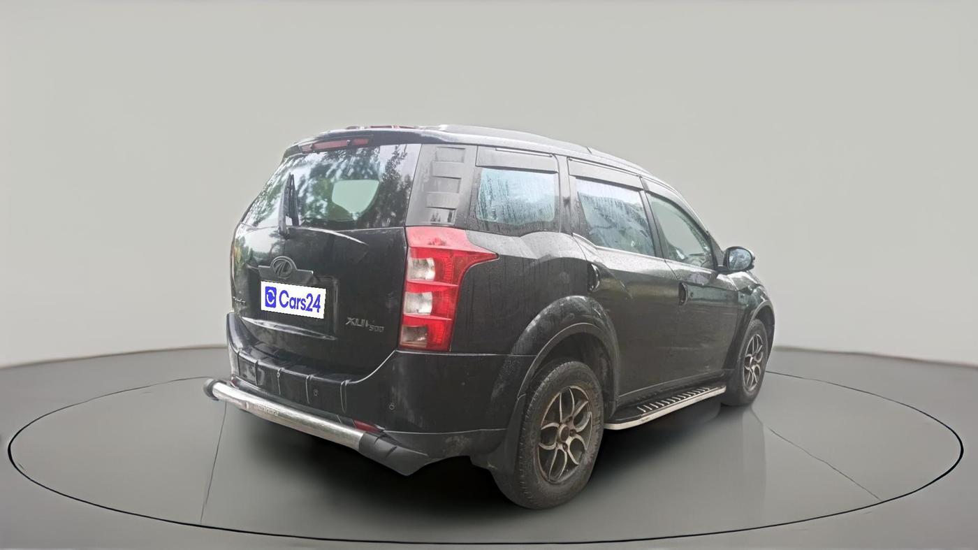2013 Mahindra XUV500 W6, Diesel, Manual, 1,10,316 km, exterior
