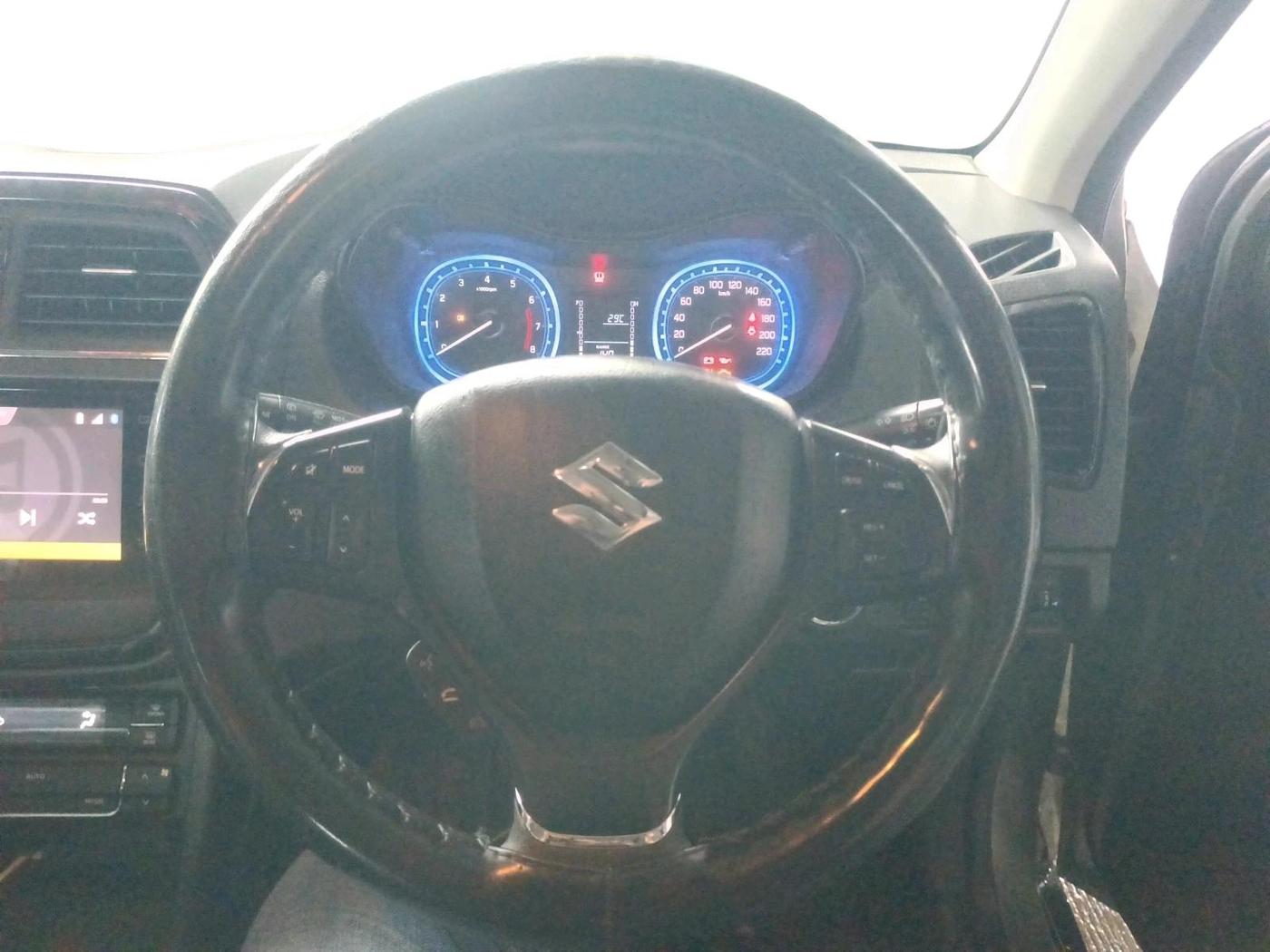 2021 Maruti Vitara Brezza ZXI, Petrol, Manual, 45,389 km, interior