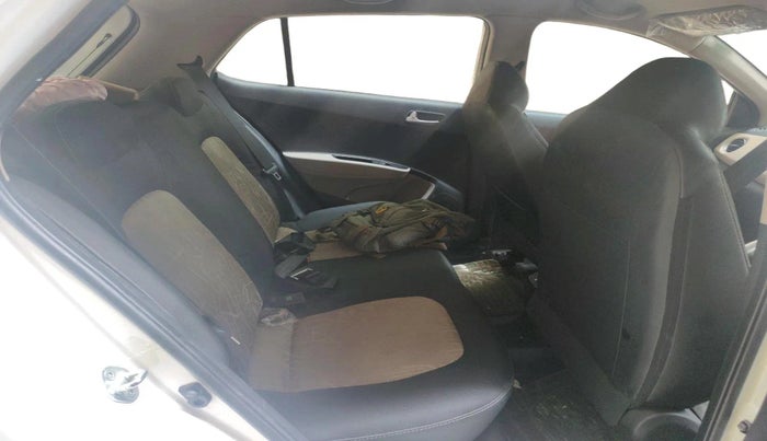 2014 Hyundai Grand i10 SPORTZ AT 1.2 KAPPA VTVT, Petrol, Automatic, 14,739 km, interior