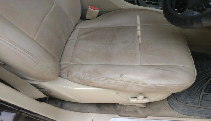 2012 Ssangyong Rexton RX7, Diesel, Automatic, 89,692 km, interior