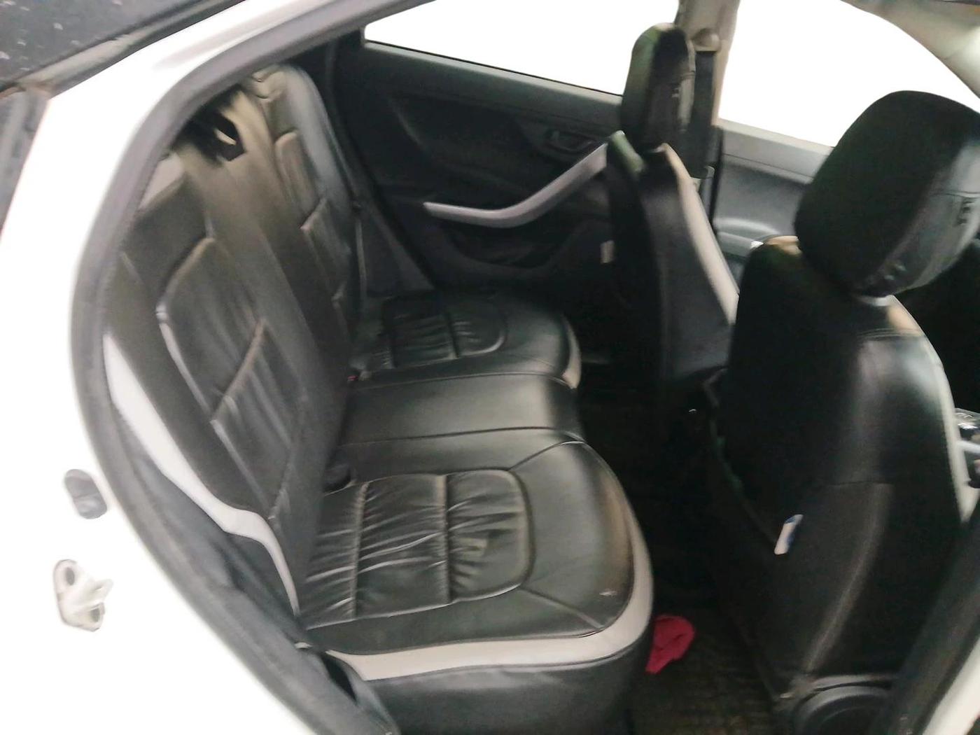 2022 Tata NEXON XM PLUS SUNROOF DIESEL, Diesel, Manual, 51,892 km, interior