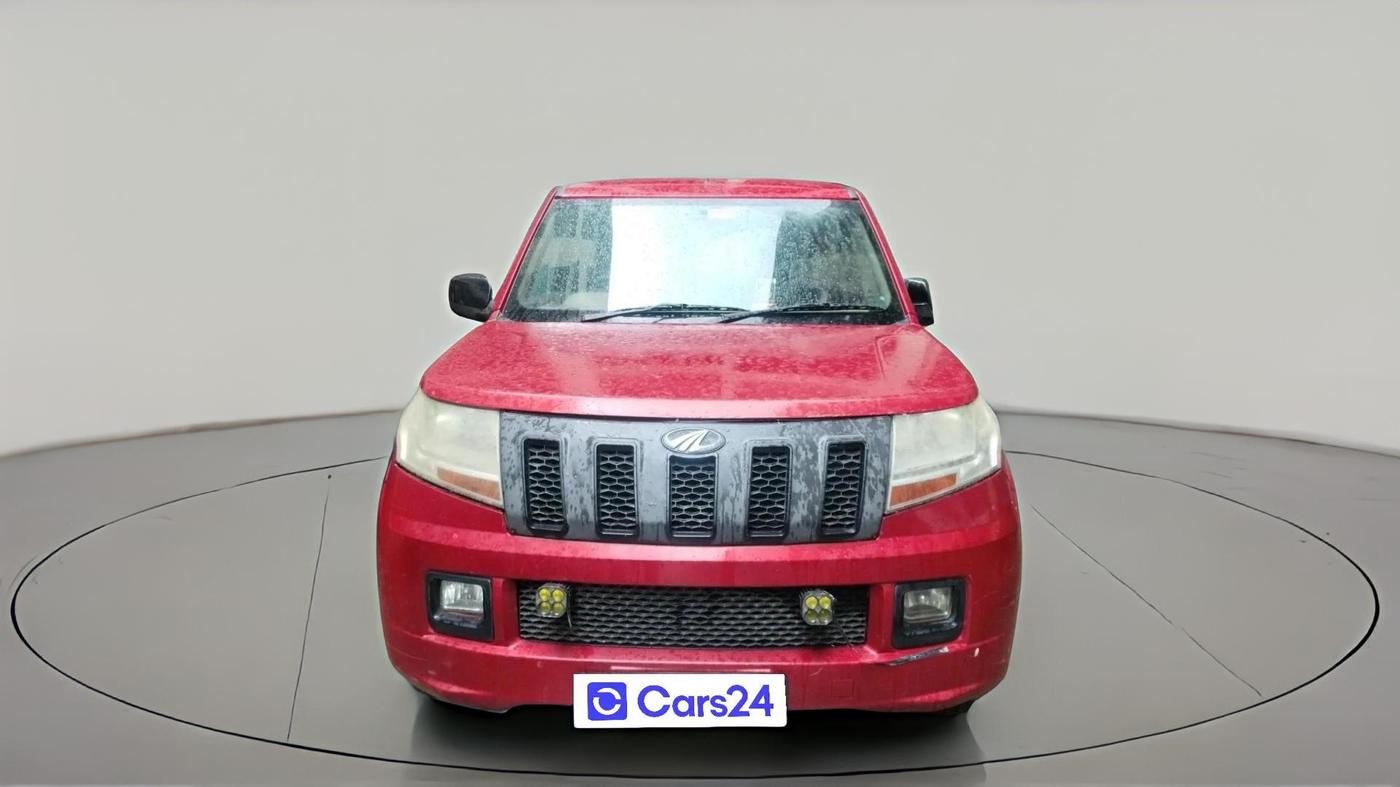 2017 Mahindra TUV300 T4 PLUS, Diesel, Manual, 94,826 km, exterior