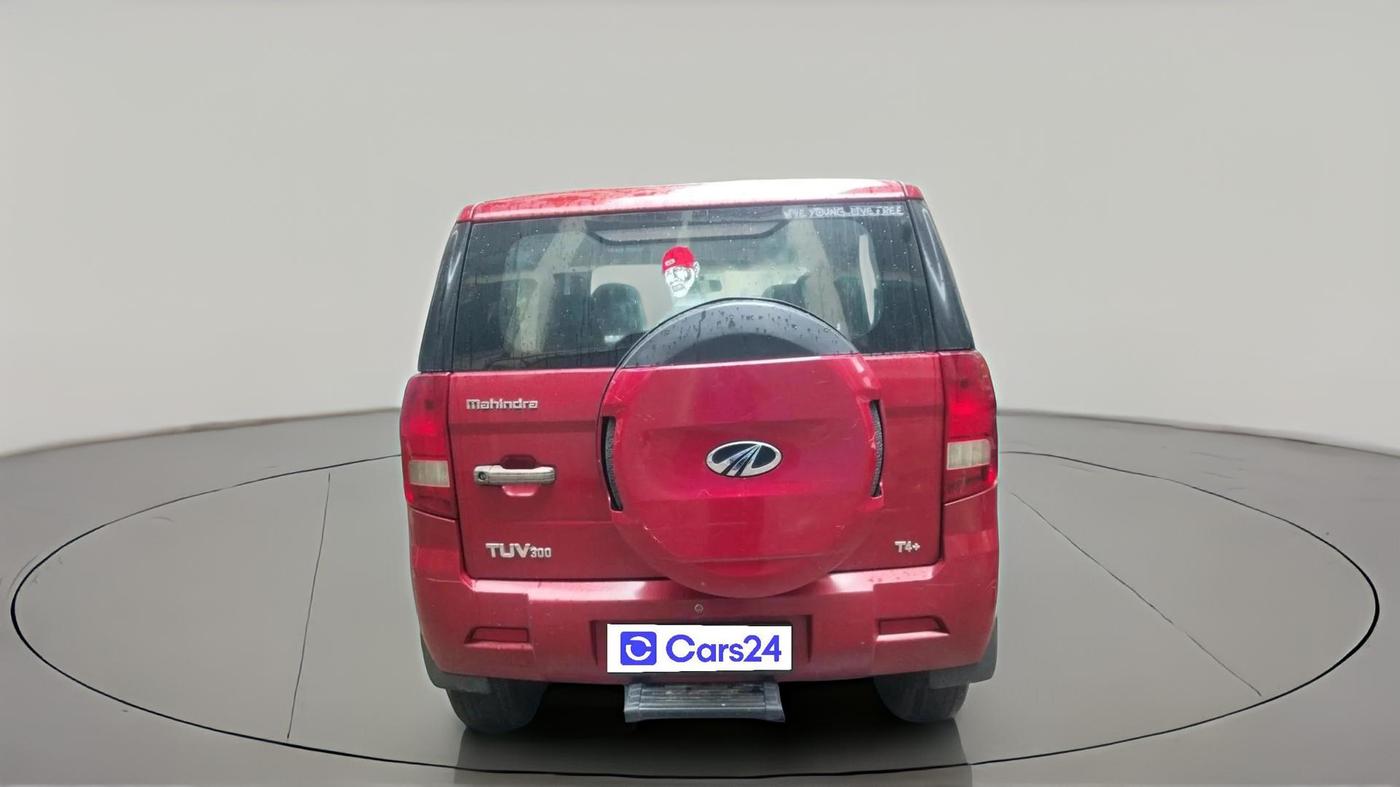 2017 Mahindra TUV300 T4 PLUS, Diesel, Manual, 94,826 km, exterior