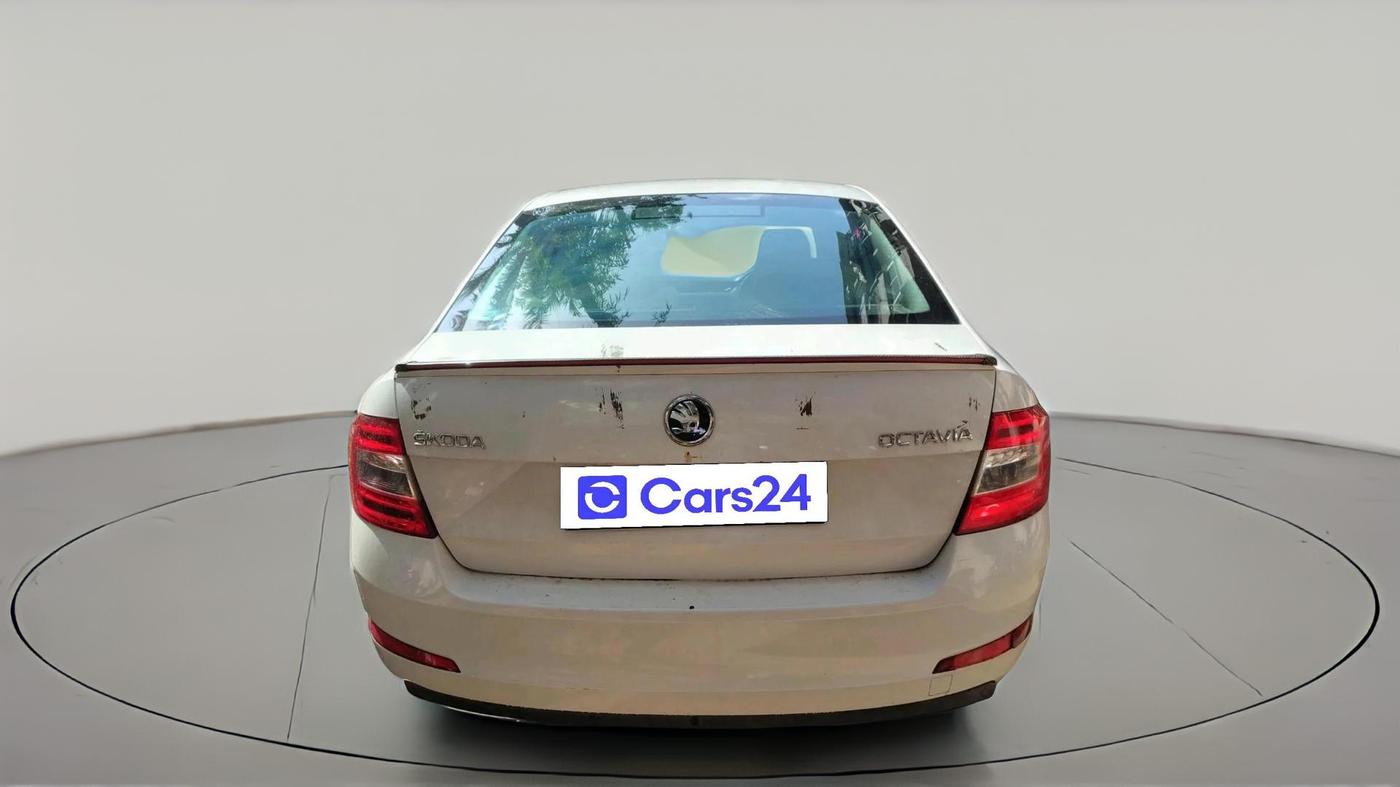 2015 Skoda Octavia ELEGANCE 1.8 TSI AT, Petrol, Automatic, 69,607 km, exterior