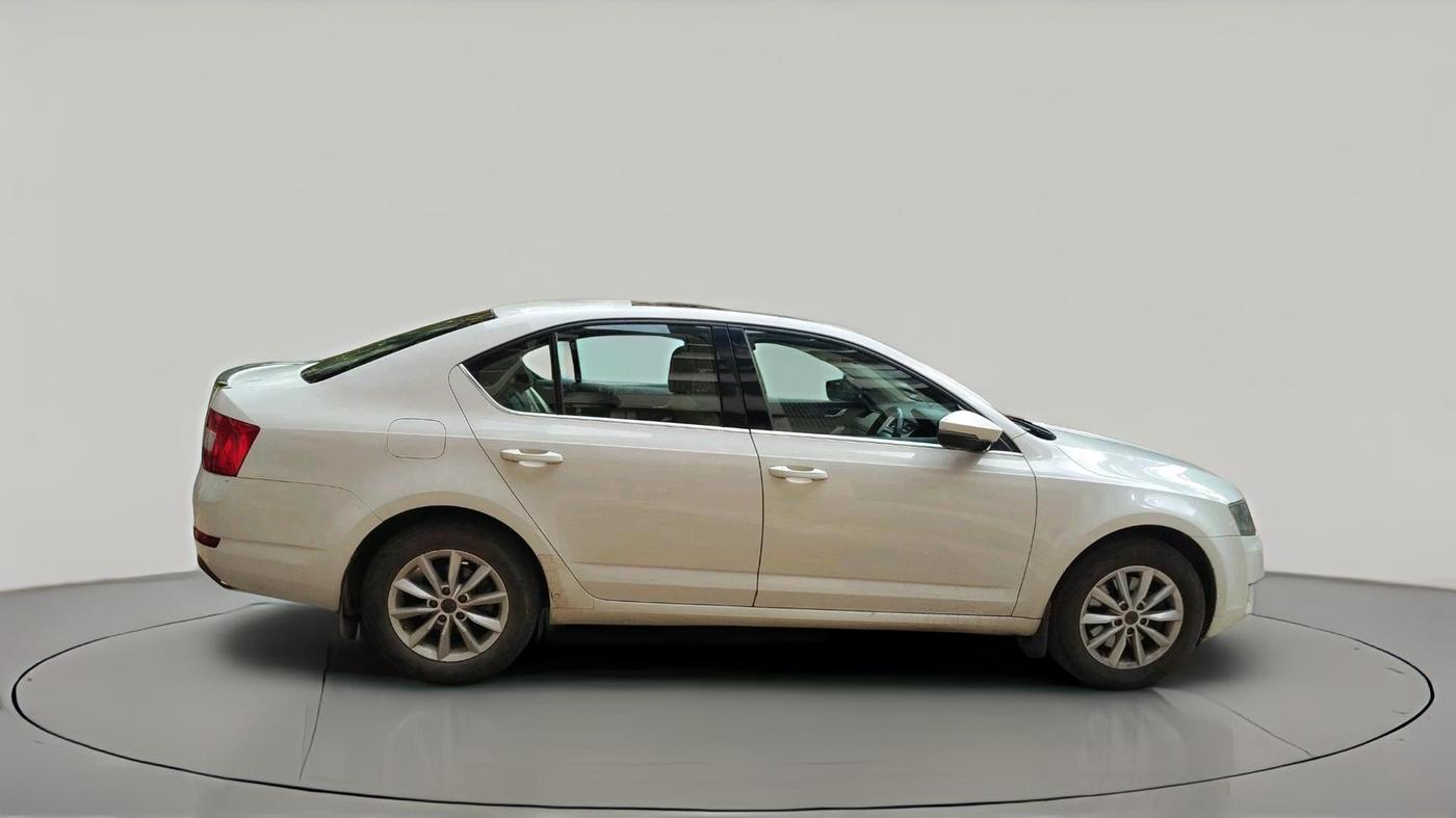 2015 Skoda Octavia ELEGANCE 1.8 TSI AT, Petrol, Automatic, 69,607 km, exterior