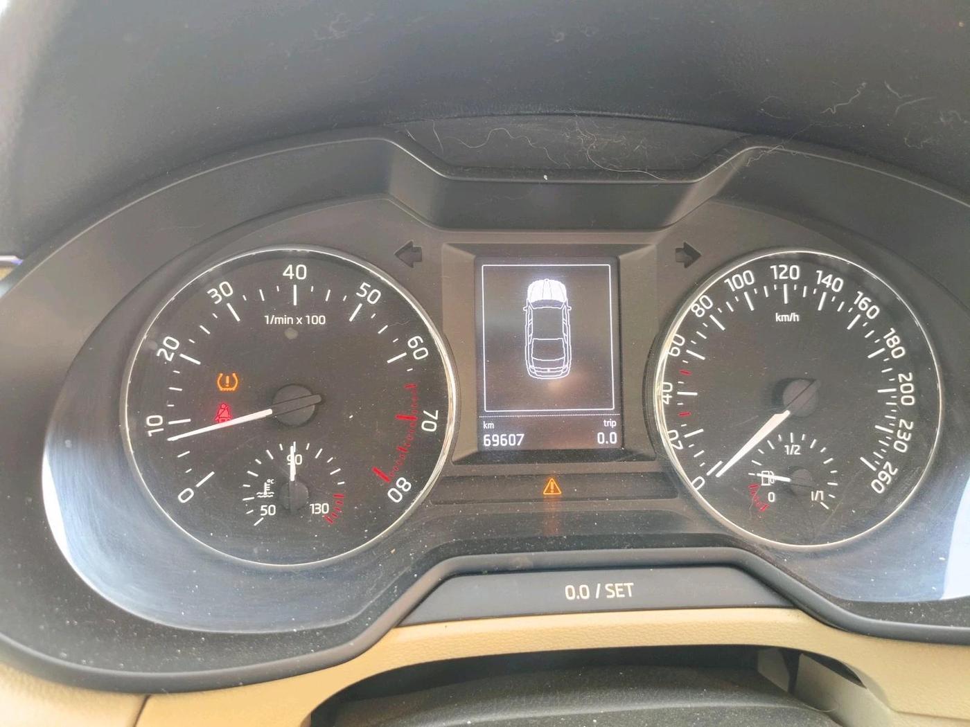 2015 Skoda Octavia ELEGANCE 1.8 TSI AT, Petrol, Automatic, 69,607 km, interior
