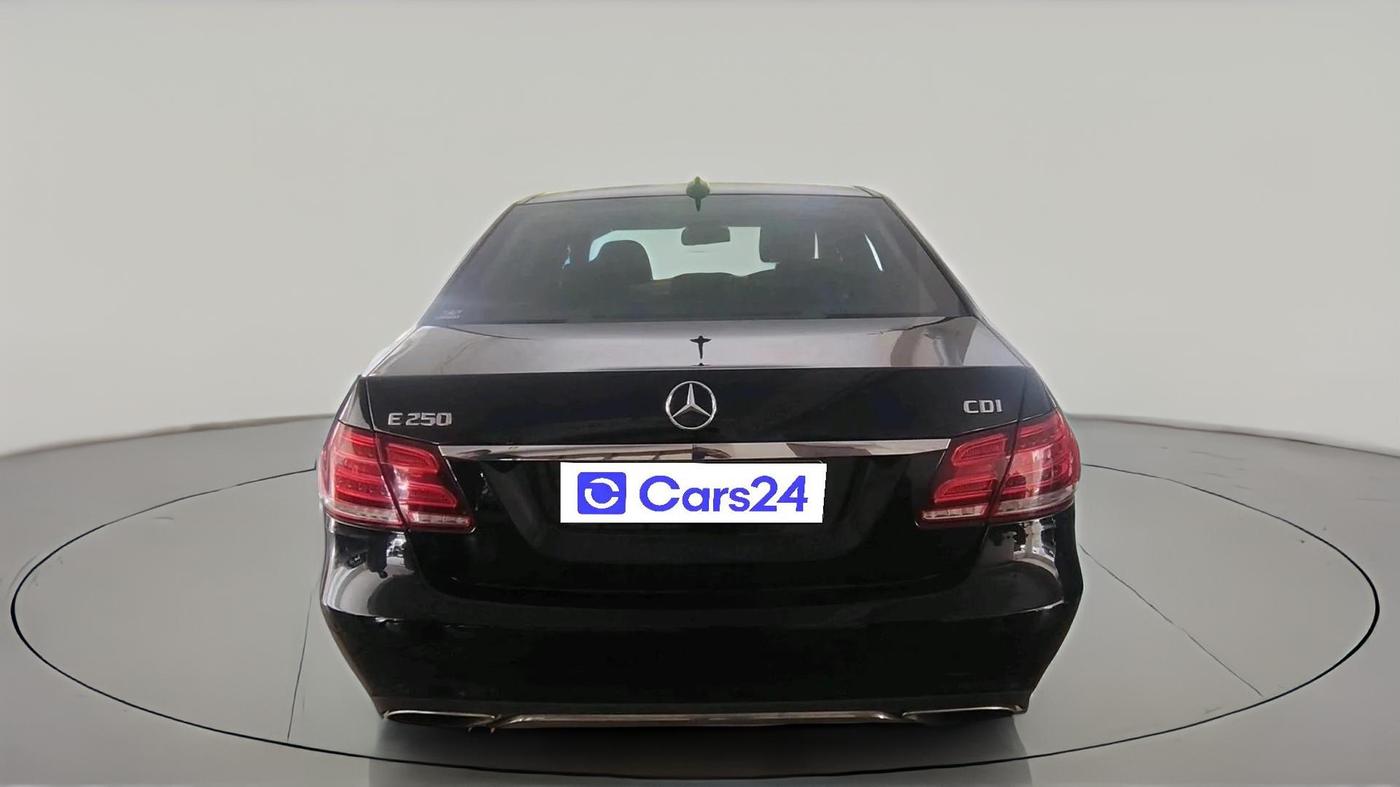2013 Mercedes Benz E Class E 250 CDI AVANTGARDE, Diesel, Automatic, 1,09,843 km, exterior