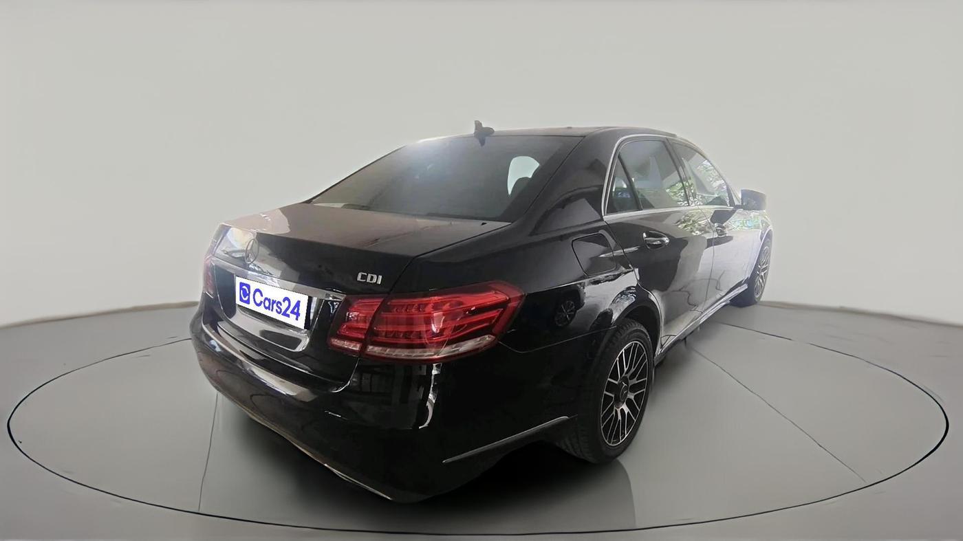 2013 Mercedes Benz E Class E 250 CDI AVANTGARDE, Diesel, Automatic, 1,09,843 km, exterior