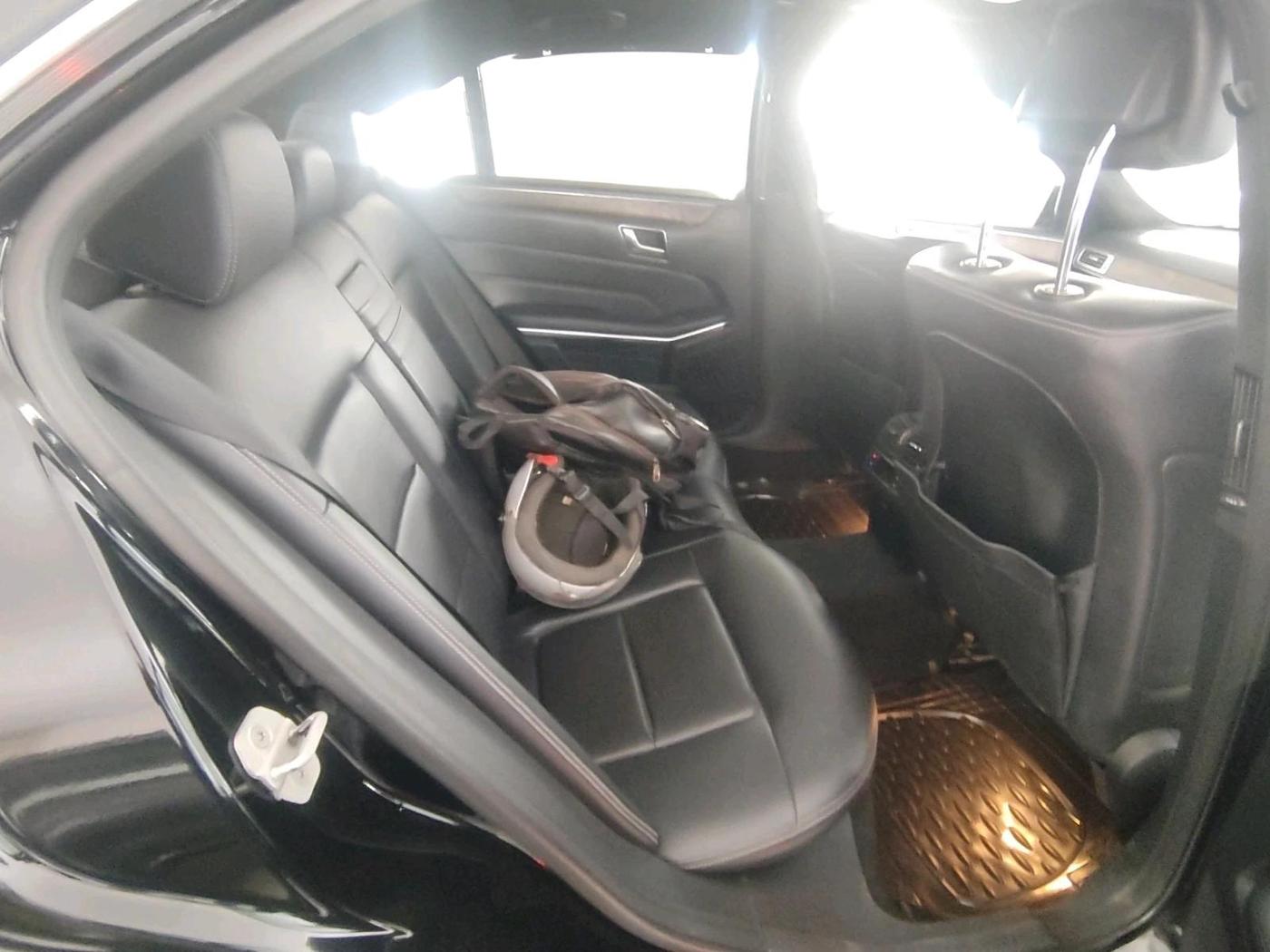 2013 Mercedes Benz E Class E 250 CDI AVANTGARDE, Diesel, Automatic, 1,09,843 km, interior