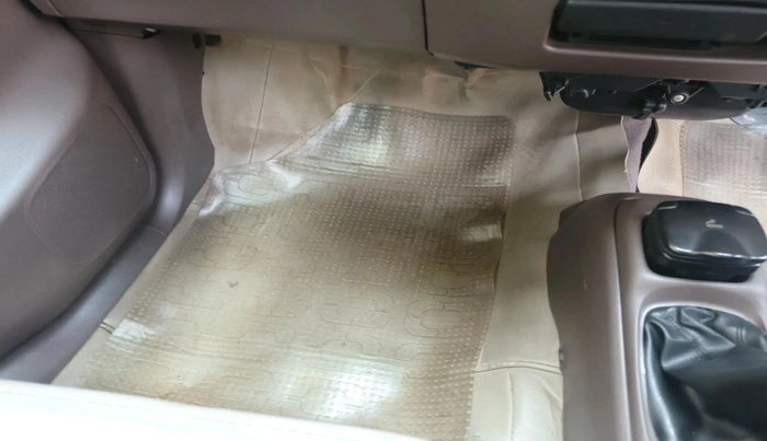 2013 Maruti Zen Estilo VXI, Petrol, Manual, 36,944 km, interior