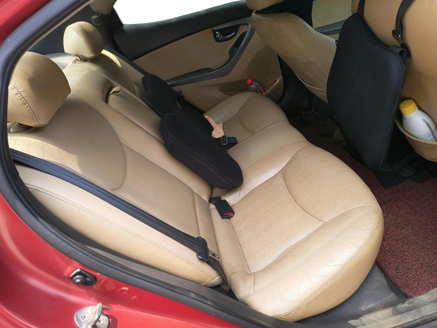 2013 Hyundai New Elantra 1.6 SX MT DIESEL, Diesel, Manual, 68,171 km, interior