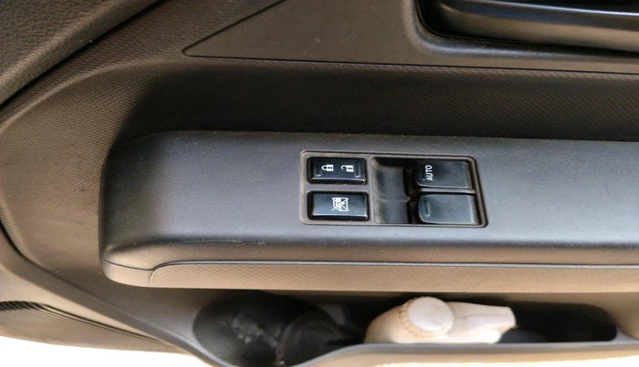 2019 Maruti New Wagon-R LXI CNG 1.0, CNG, Manual, 97,641 km, interior