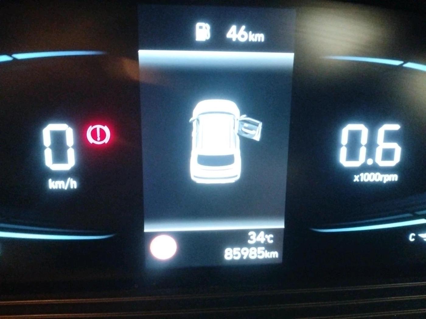 2022 Hyundai VENUE SX (O) 1.5 CRDI, Diesel, Manual, 8,59,585 km, interior