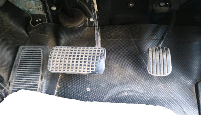 2017 Tata Hexa XTA 4X2 7 STR, Diesel, Automatic, 1,03,872 km, interior