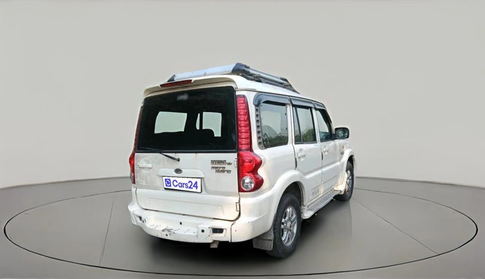 2013 Mahindra Scorpio VLX 2WD BS-III, Diesel, Manual, 3,00,417 km, exterior