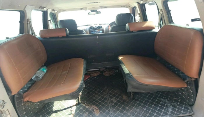 2013 Mahindra Scorpio VLX 2WD BS-III, Diesel, Manual, 3,00,417 km, interior