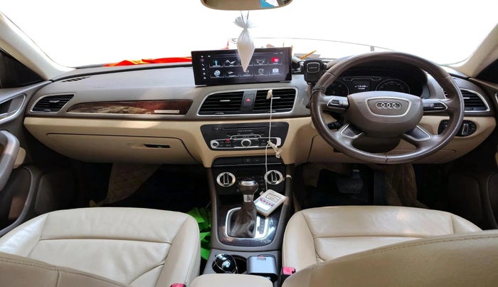 2013 Audi Q3 2.0 TDI QUATTRO, Diesel, Automatic, 70,936 km, interior