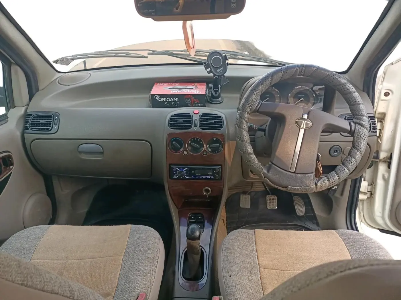 2012 Tata Indigo ECS VX CR4, Diesel, Manual, 1,26,200 km, interior