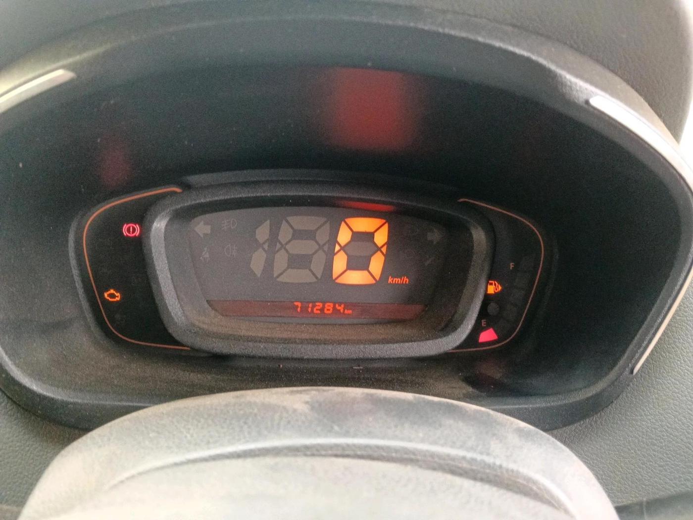 2015 Renault Kwid RXT 0.8, Petrol, Manual, 71,284 km, interior